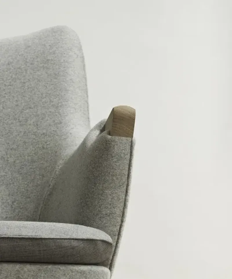 CH71 - Carl Hansen w Mesmetric