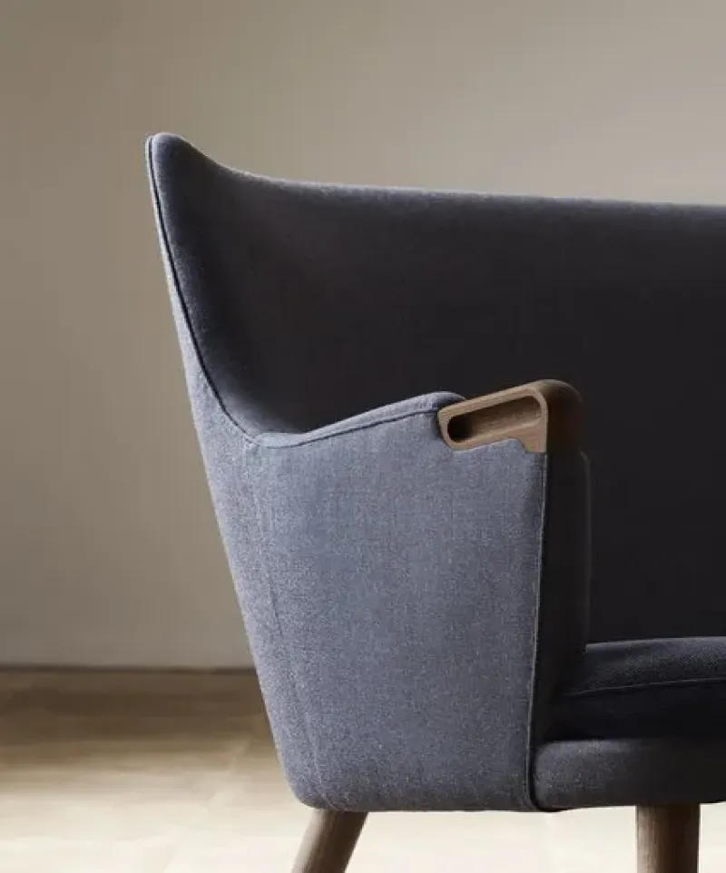 CH71 - Carl Hansen w Mesmetric
