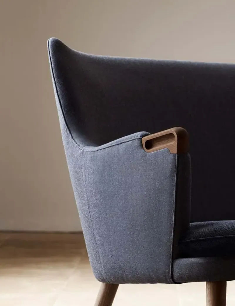 CH72 - Carl Hansen w Mesmetric