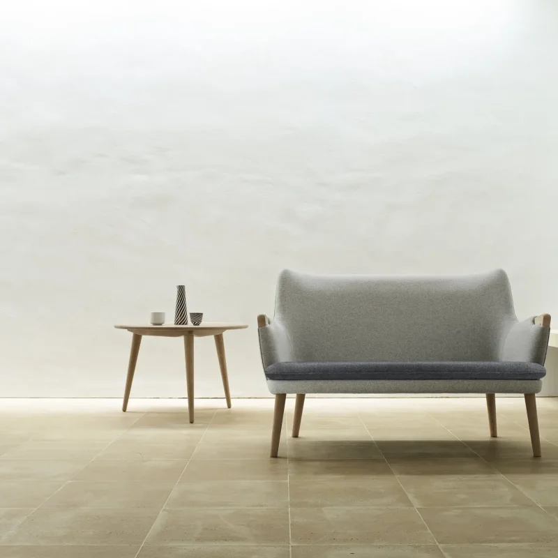 CH72 - Carl Hansen w Mesmetric