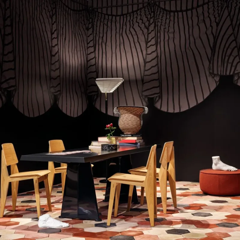 Chaise Tout Bois – Vitra at Mesmetric