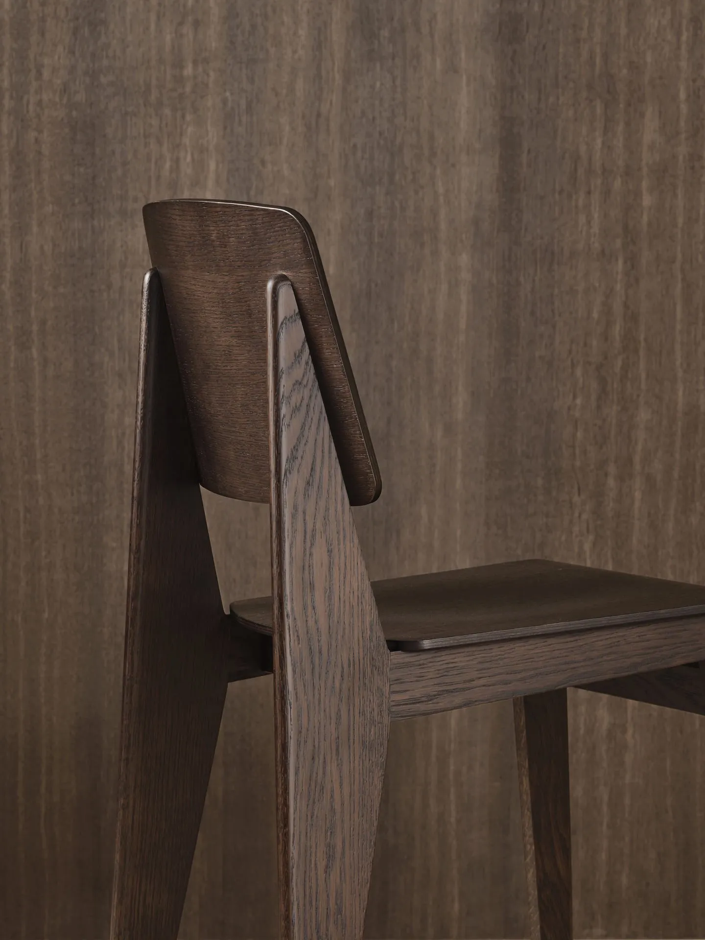 Chaise Tout Bois – Vitra at Mesmetric
