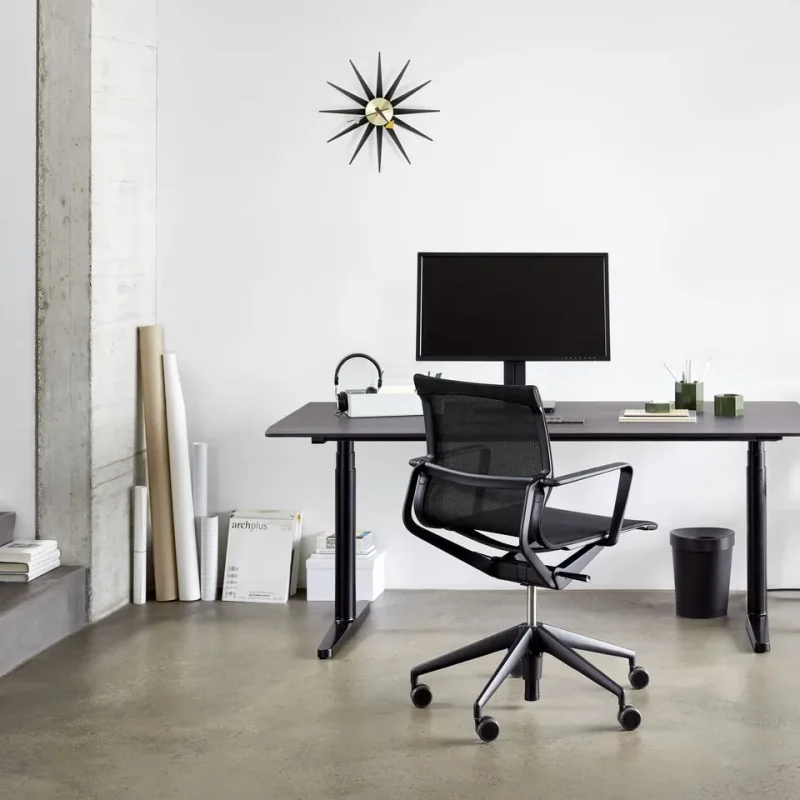 Chaise Tout Bois – Vitra at Mesmetric
