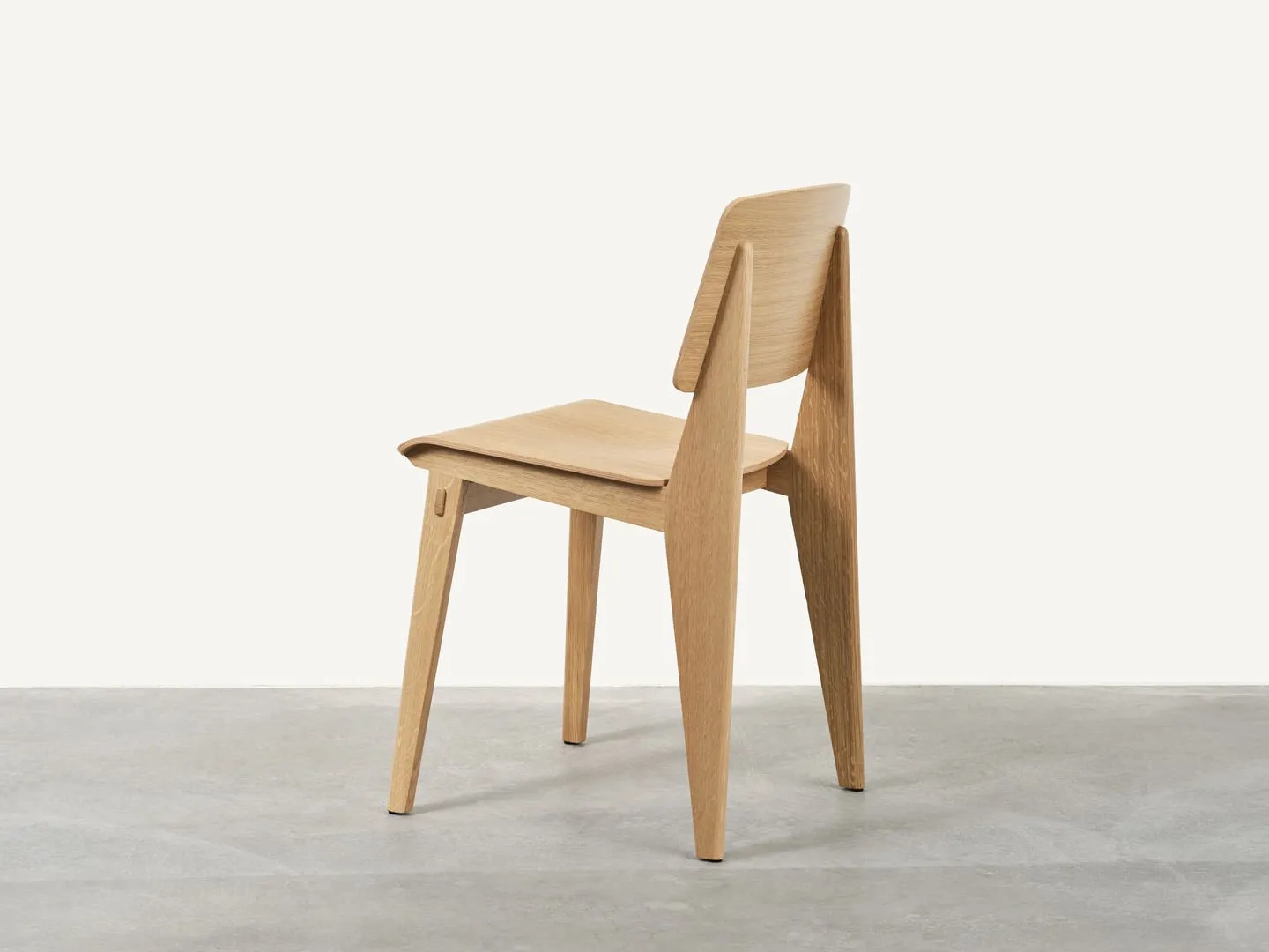 Chaise Tout Bois – Vitra at Mesmetric