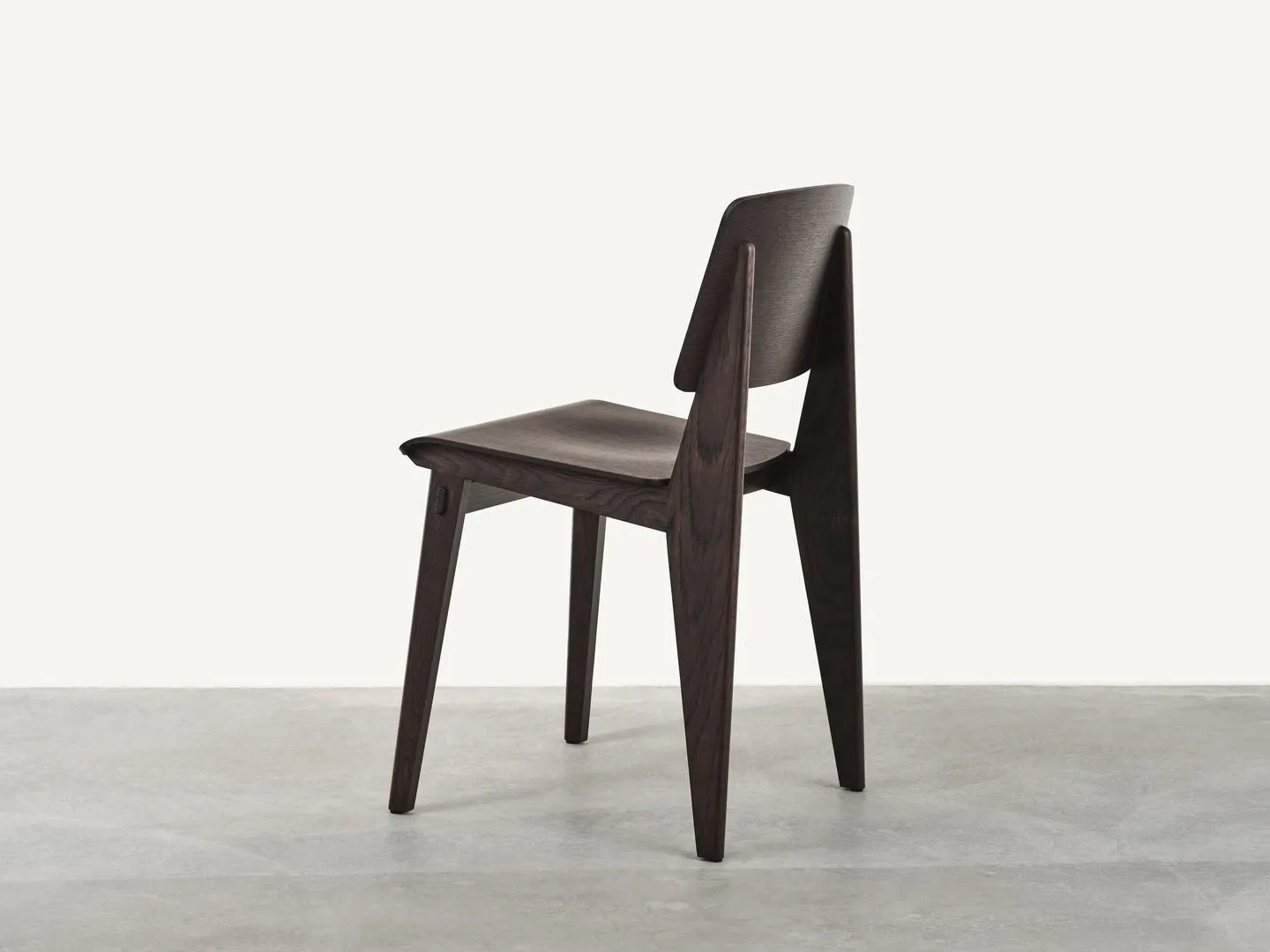 Chaise Tout Bois – Vitra at Mesmetric