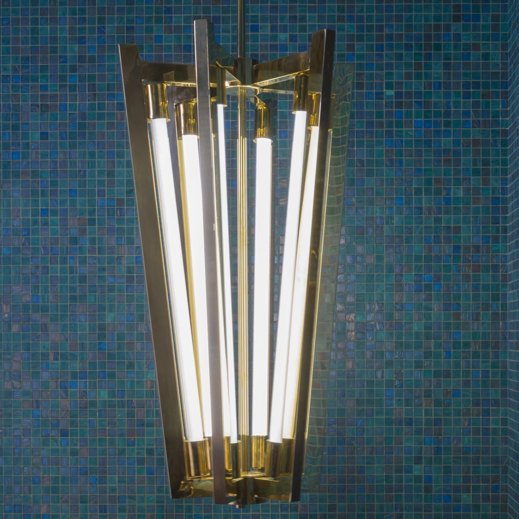Chandelier 05 – Magic Circus at Mesmetric