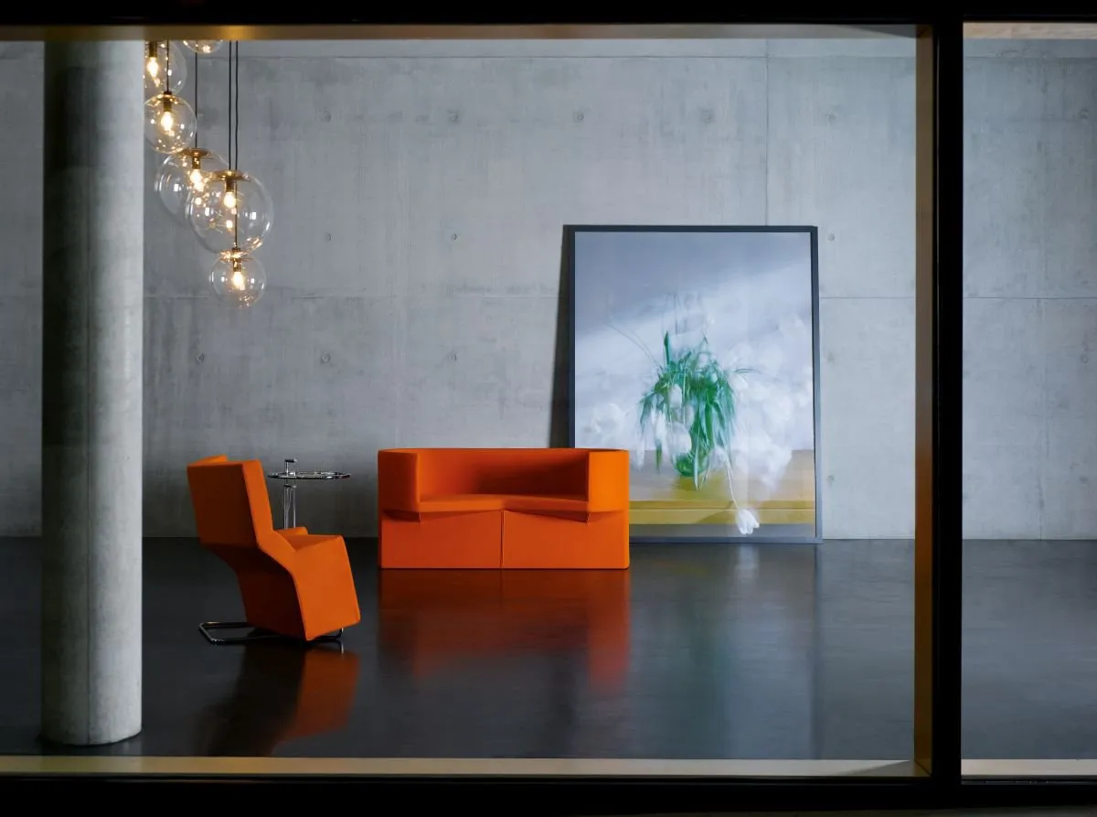 Chaos Chair - ClassiCon w Mesmetric