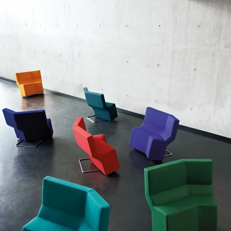 Chaos Chair - ClassiCon w Mesmetric