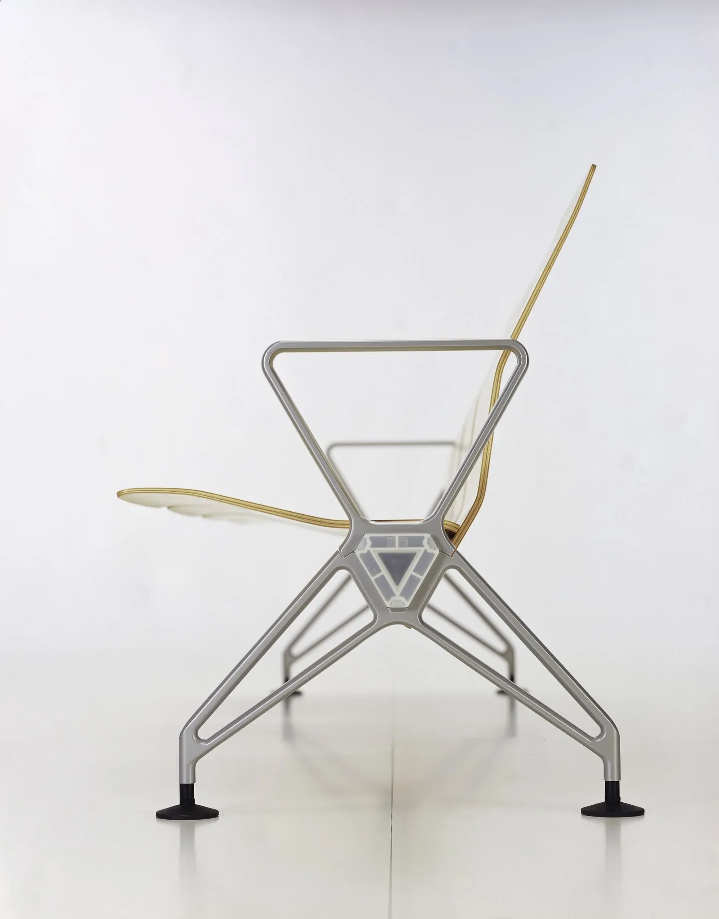 Airline – Vitra at Mesmetric