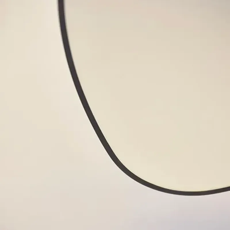 Chiara – Flos at Mesmetric