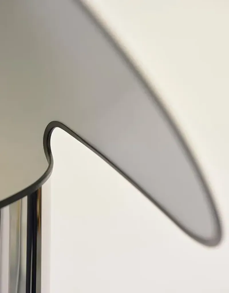 Chiara – Flos at Mesmetric