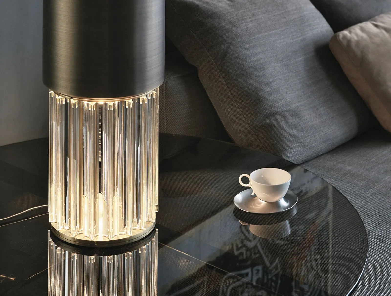 Chic table – Venicem at Mesmetric