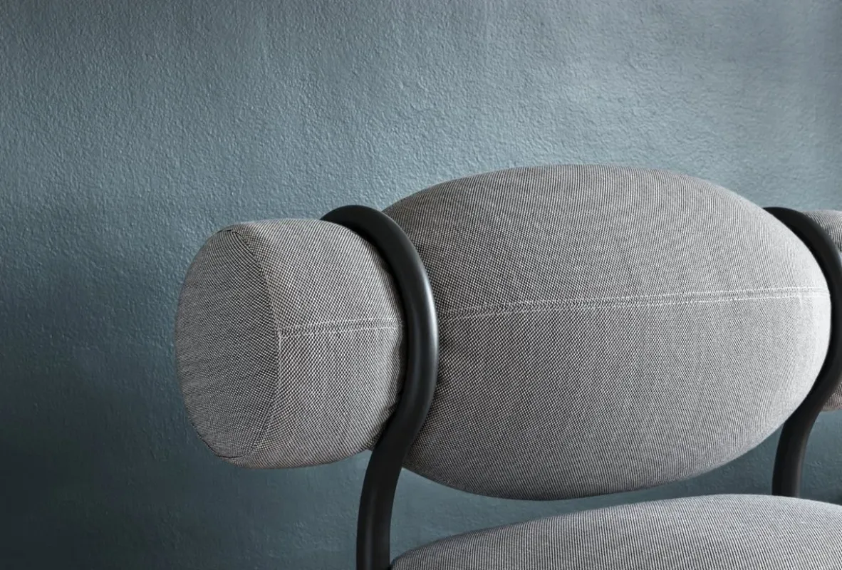 Chignon – Gebrüder Thonet Vienna at Mesmetric