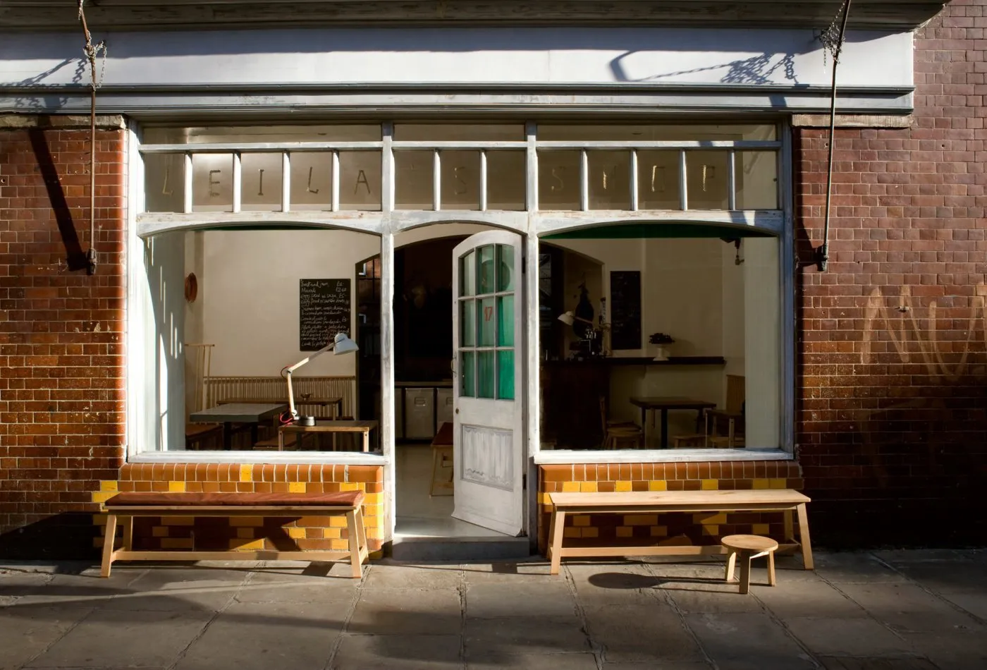 443 Bench – De La Espada at Mesmetric