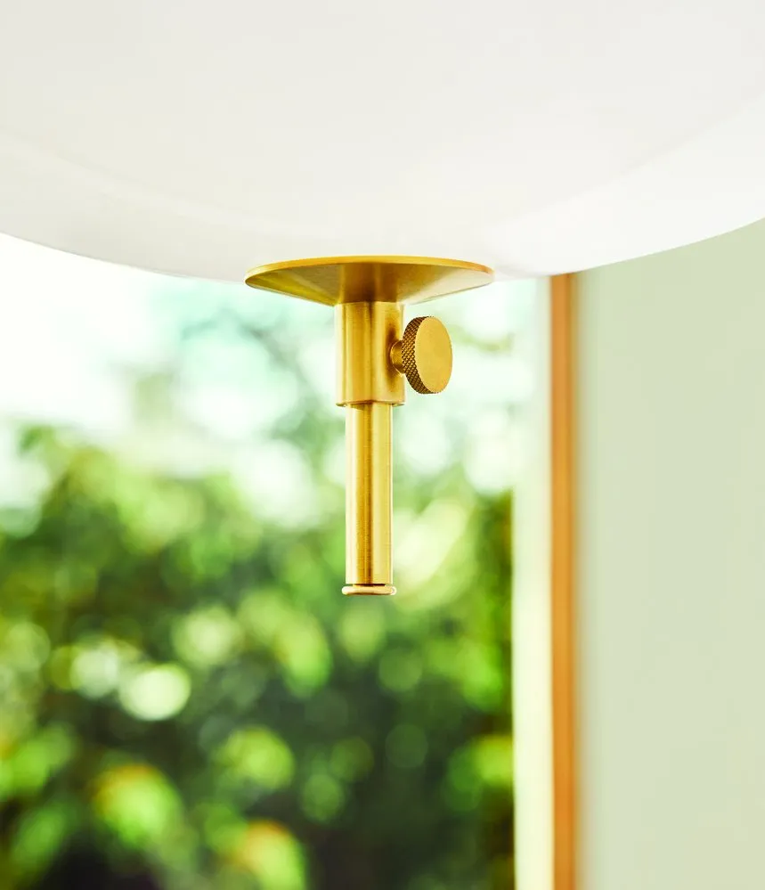 Clam™ – Fritz Hansen at Mesmetric