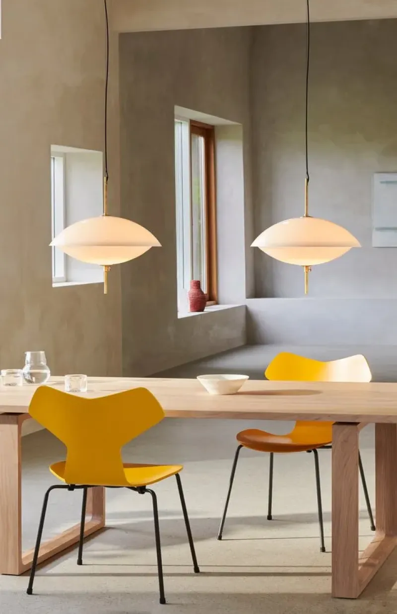 Clam™ – Fritz Hansen at Mesmetric