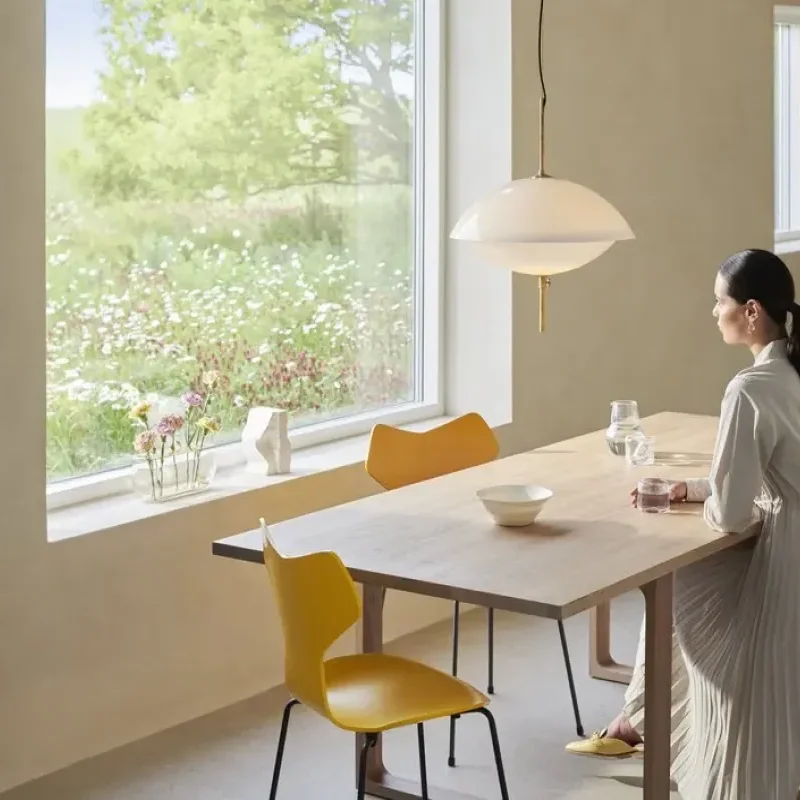 Clam™ – Fritz Hansen at Mesmetric