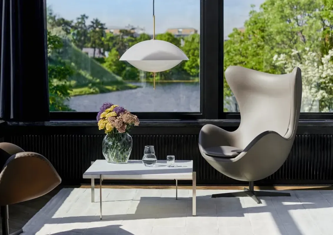 Clam™ – Fritz Hansen at Mesmetric