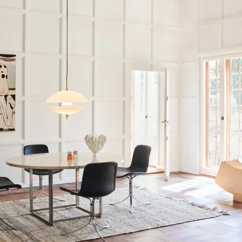 Clam™ – Fritz Hansen at Mesmetric