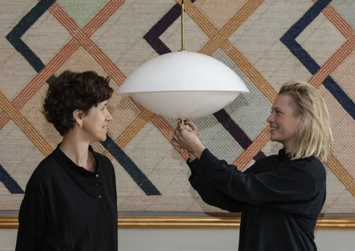 Clam™ – Fritz Hansen at Mesmetric