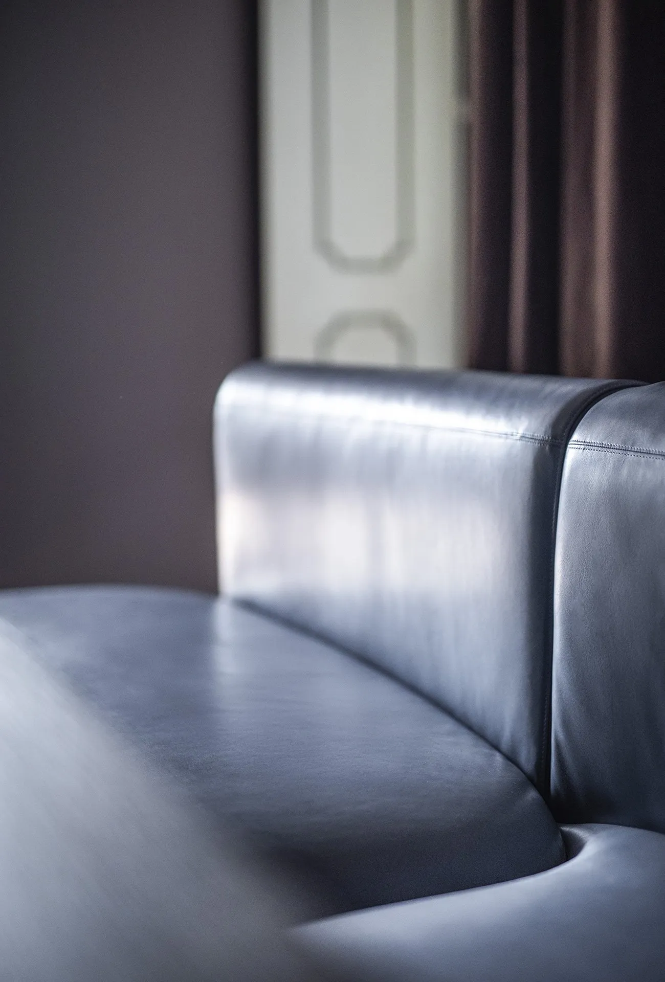 Clara Bench - Baxter w Mesmetric