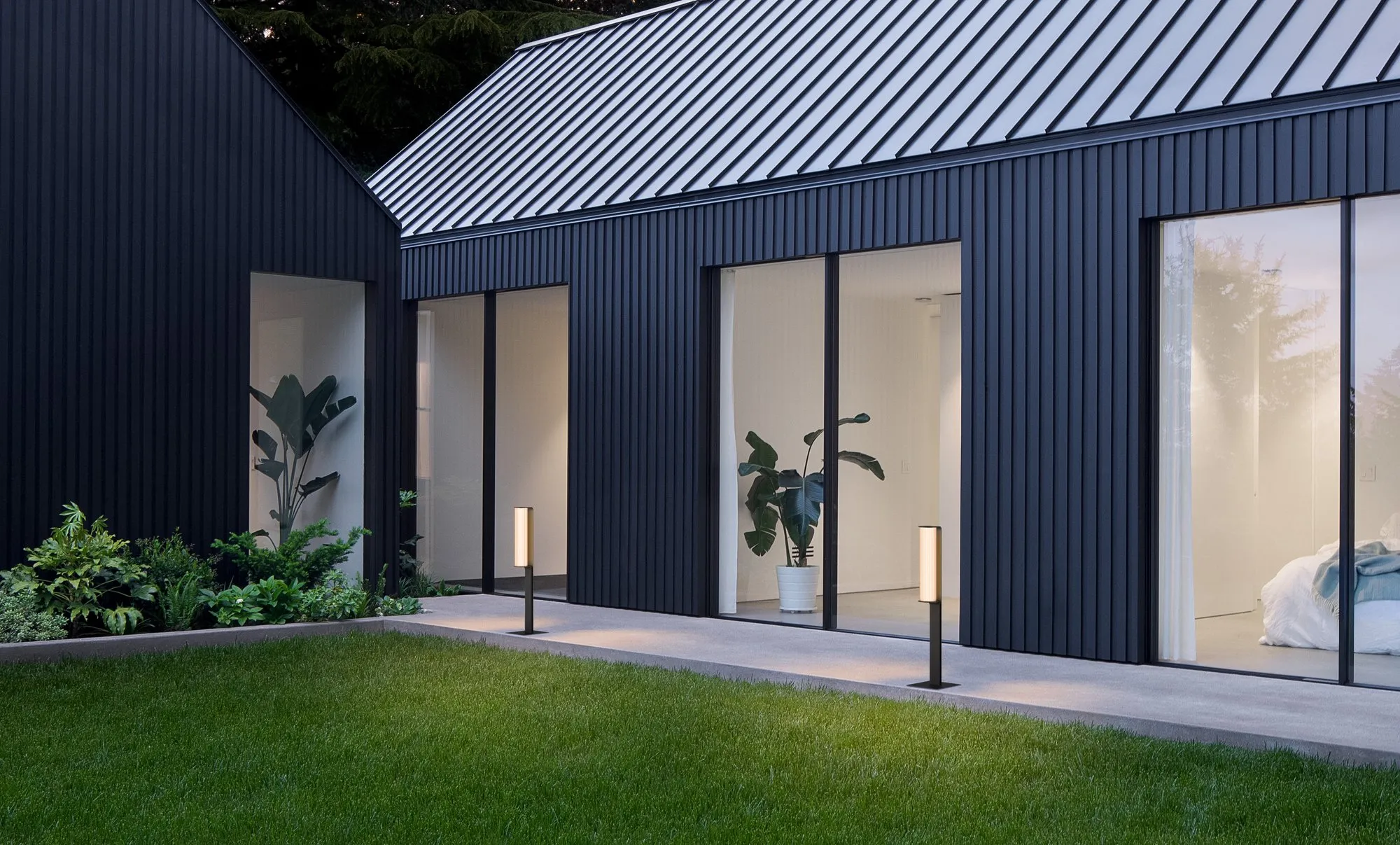 Class Floor 2800 - Vibia w Mesmetric