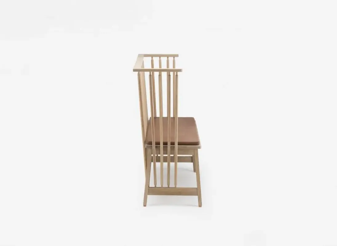 451 Two Seater Low Settle – De La Espada at Mesmetric