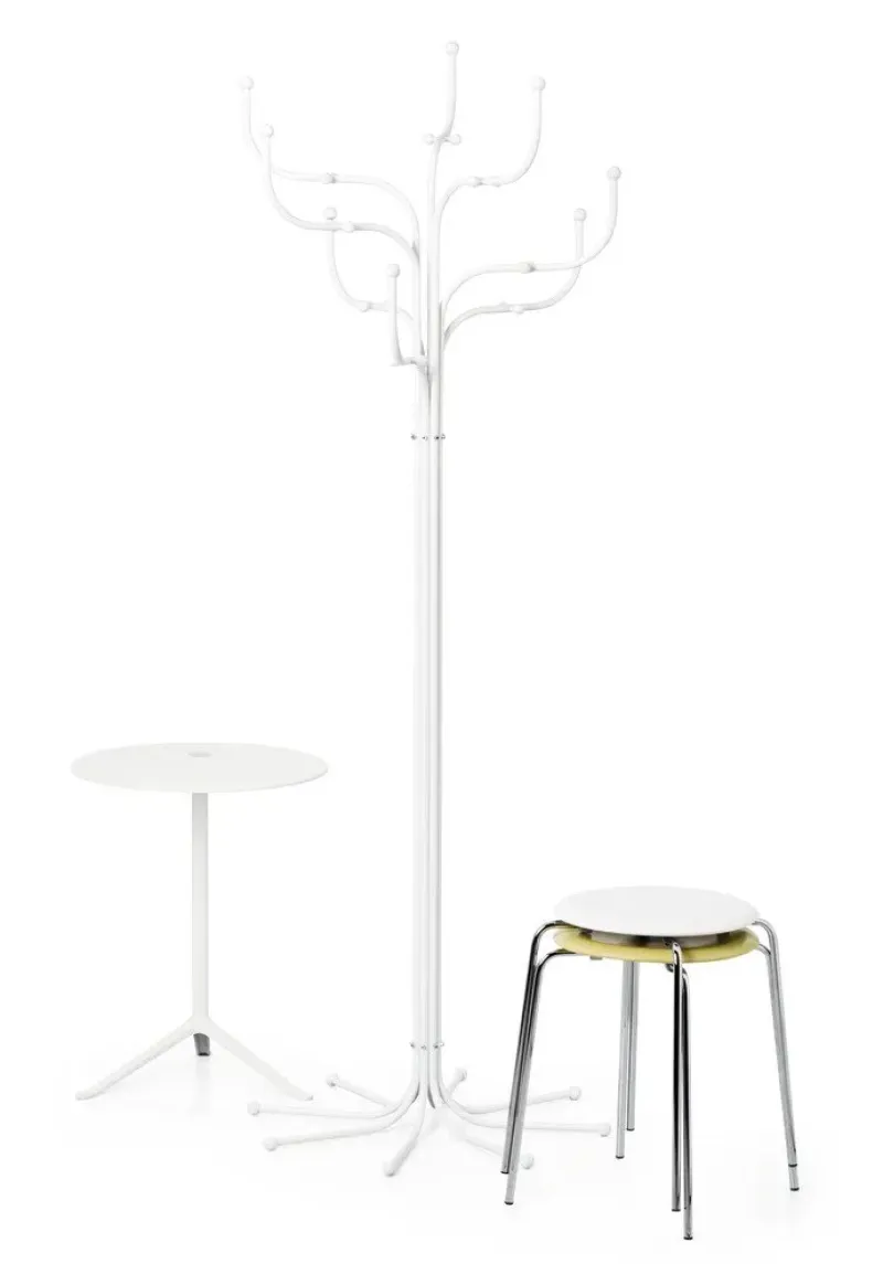 Coat Tree - Fritz Hansen w Mesmetric