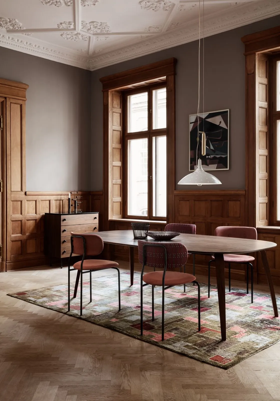 Coco dining armchair – Gubi.dk at Mesmetric