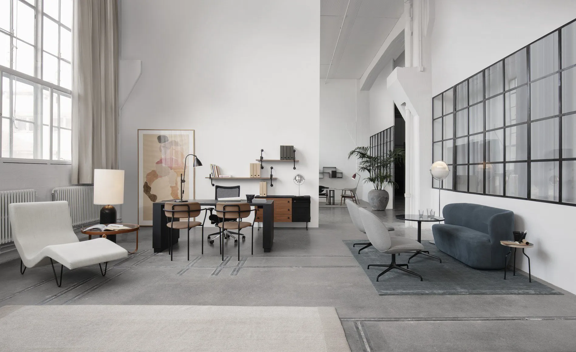 Coco dining armchair – Gubi.dk at Mesmetric