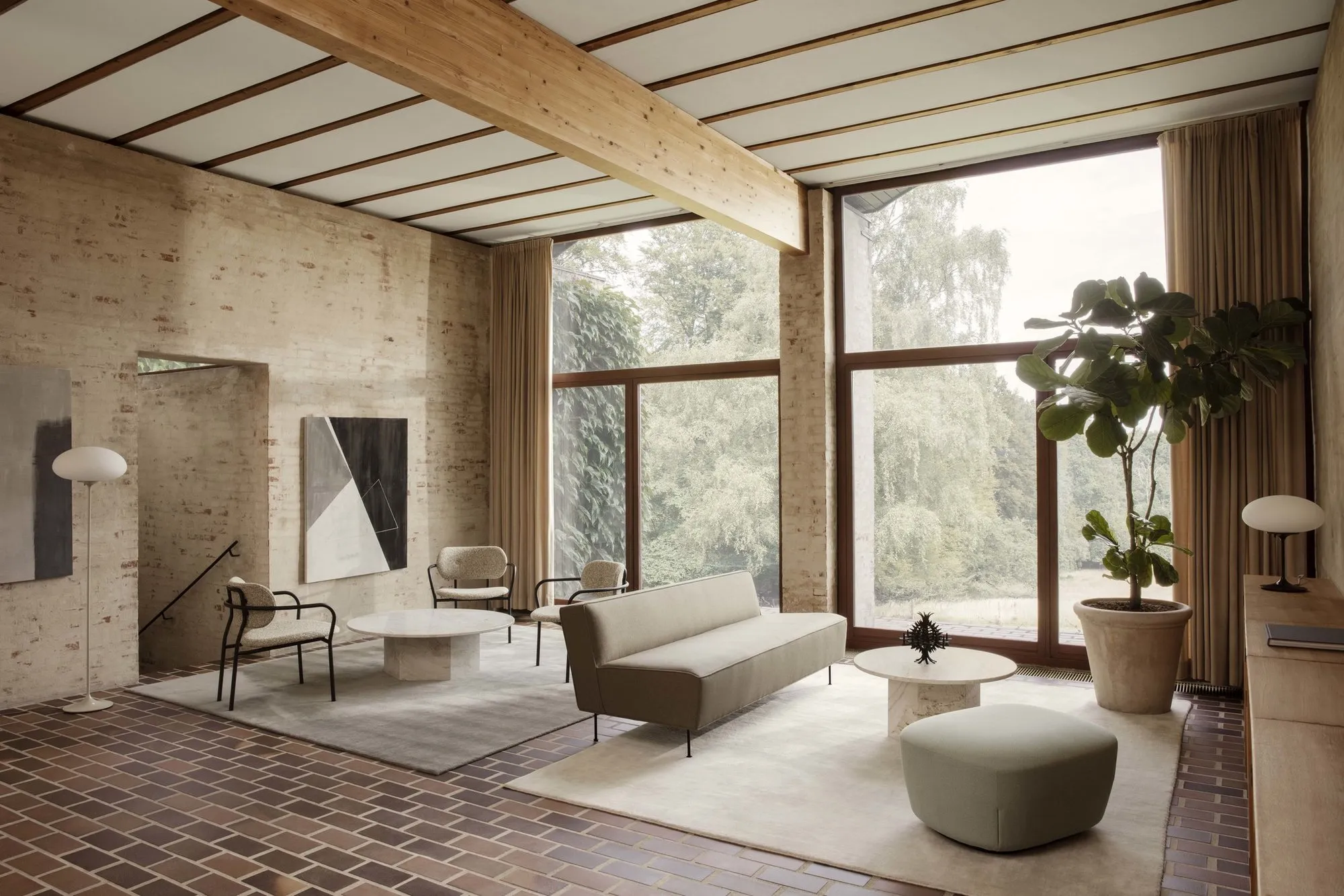 Coco lounge chair - Gubi.dk w Mesmetric
