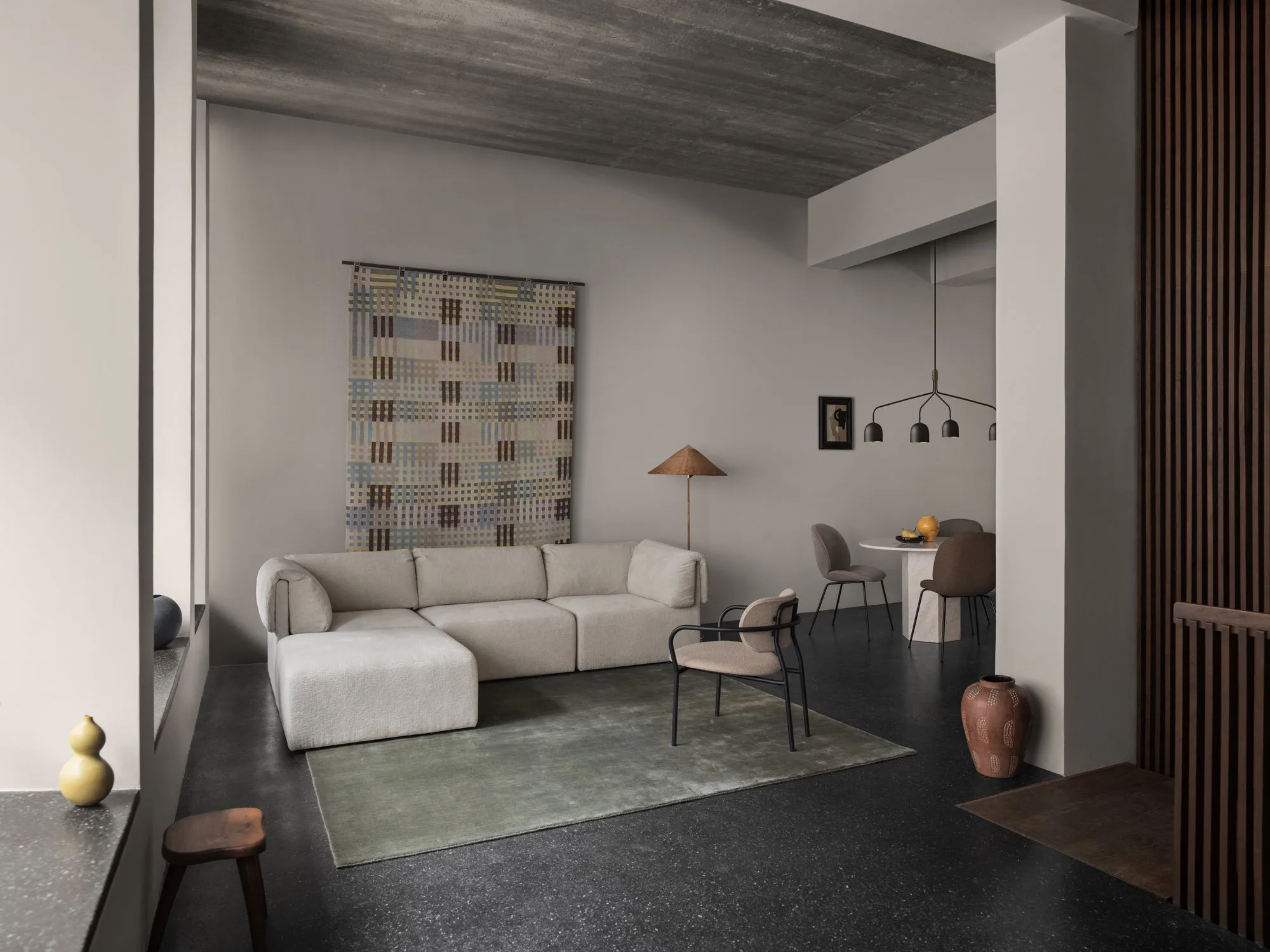 Coco lounge chair - Gubi.dk w Mesmetric