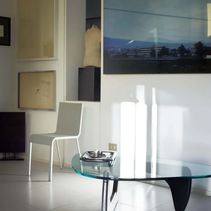 Coffee Table - Vitra w Mesmetric