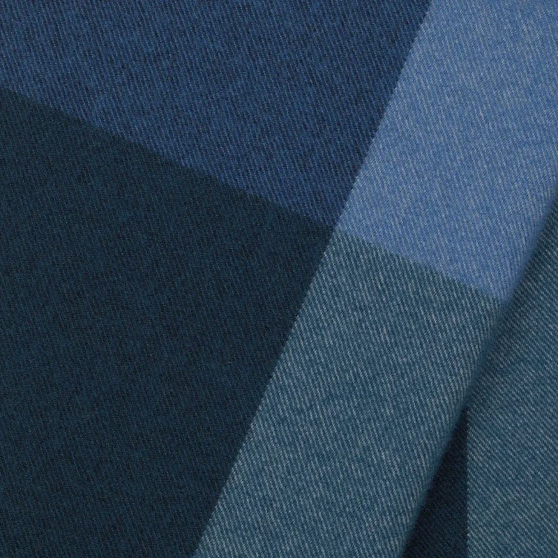 Colour Block Blankets - Vitra w Mesmetric