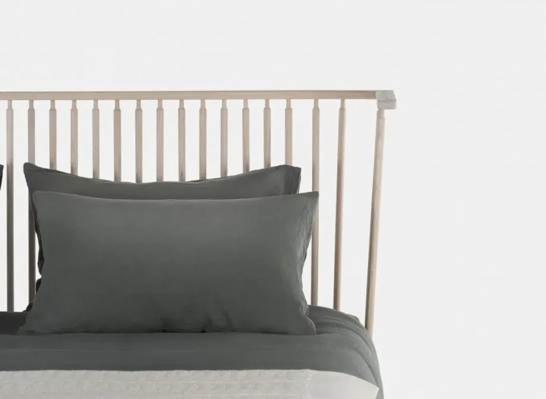 455 Companions Bed – De La Espada at Mesmetric