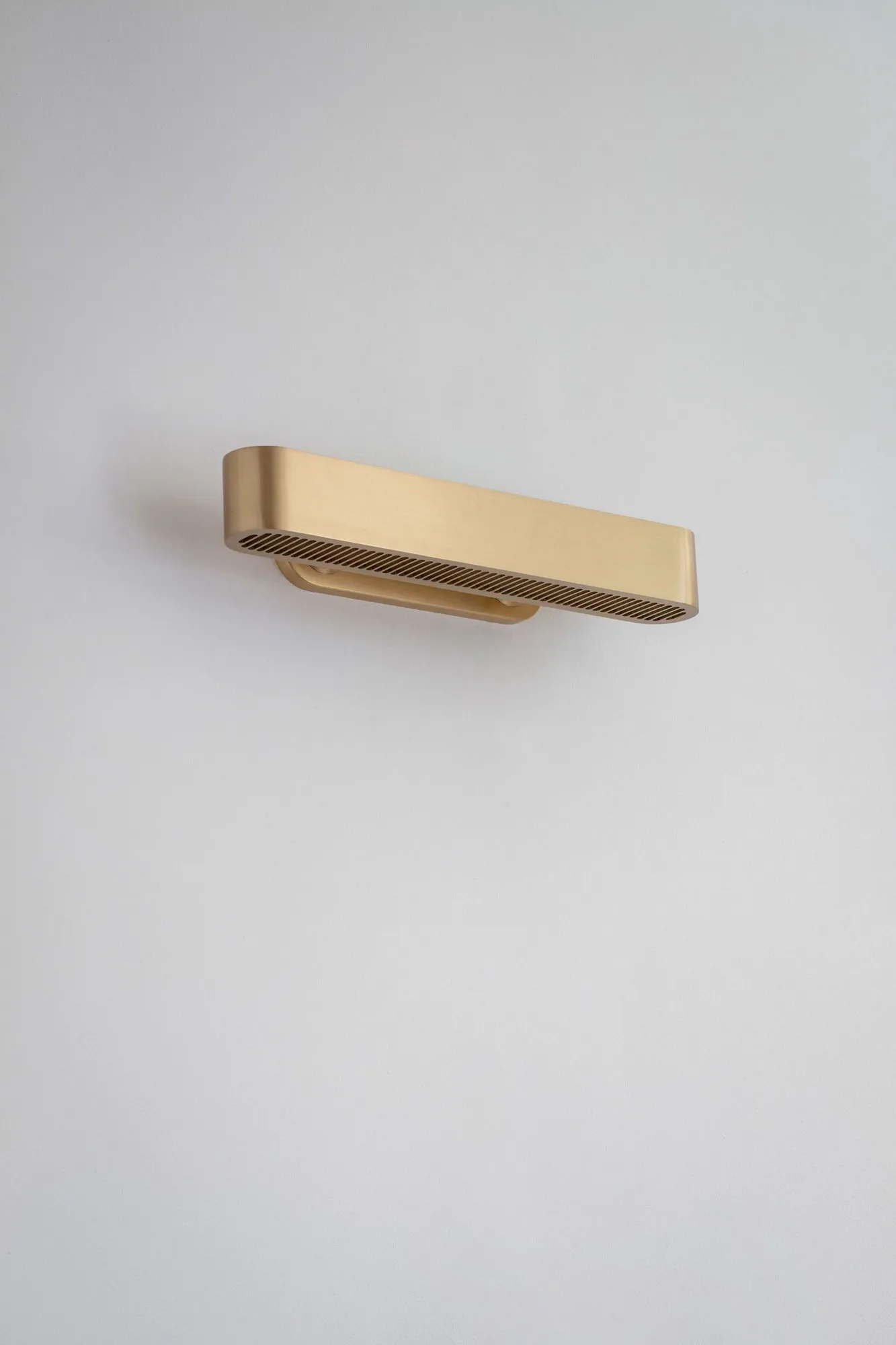 Colt wall flush - Bert Frank w Mesmetric