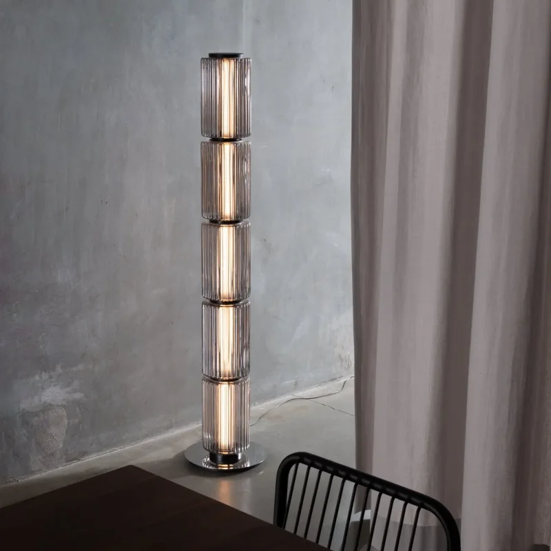 Column Floor - A-n-d w Mesmetric