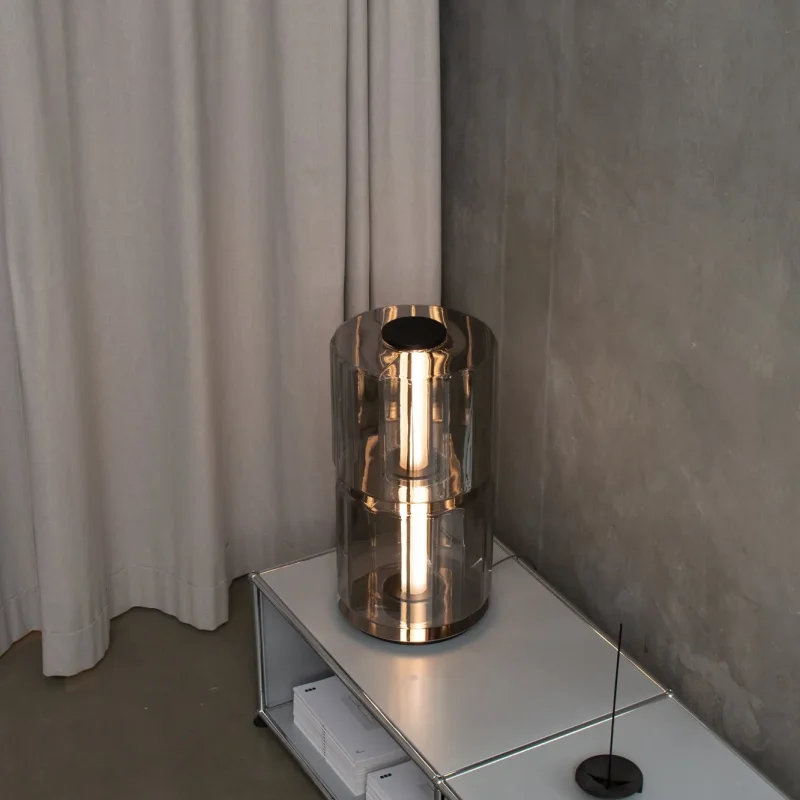 Column Table - A-n-d w Mesmetric