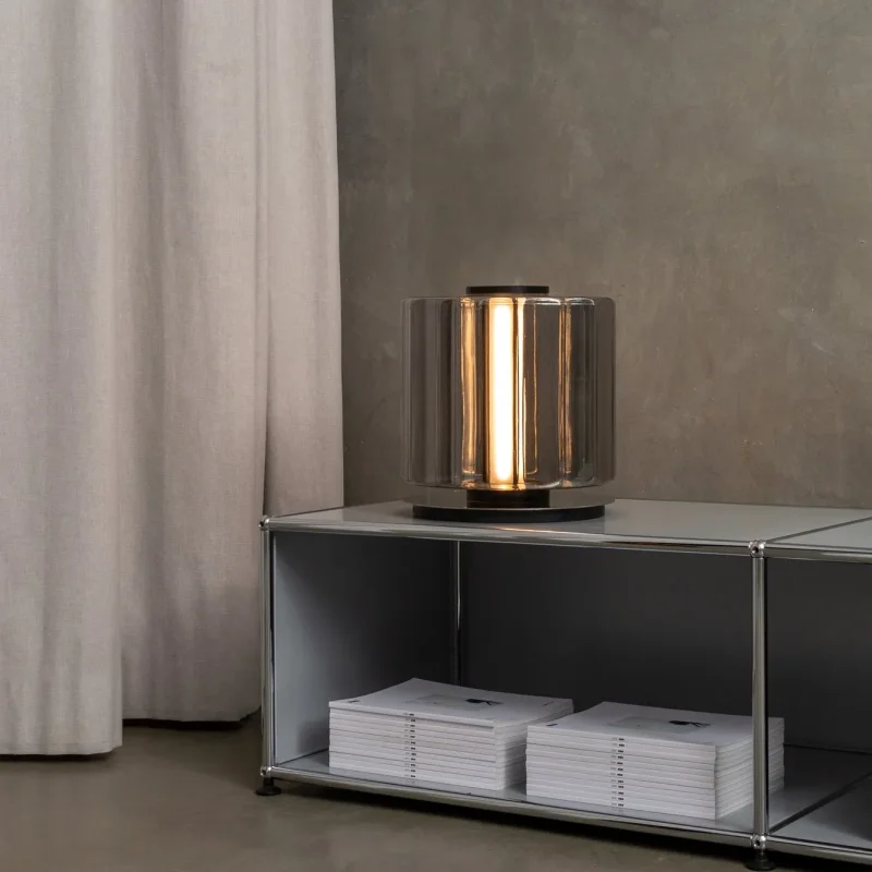 Column Table - A-n-d w Mesmetric