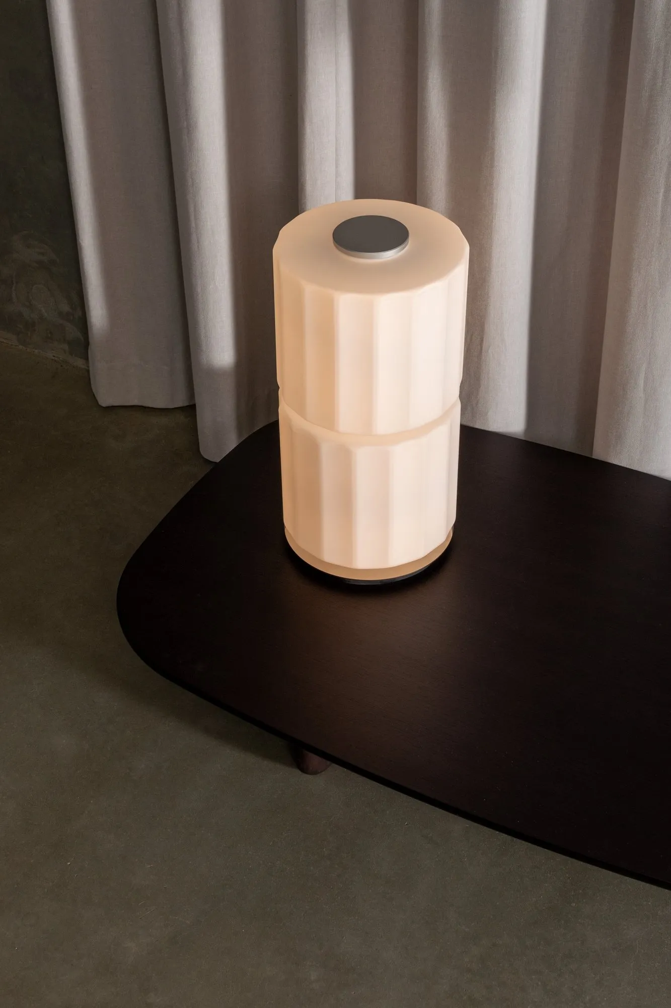 Column Table - A-n-d w Mesmetric