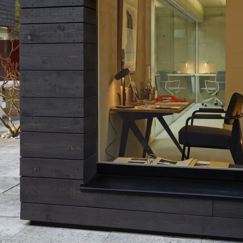 Compas Direction – Vitra at Mesmetric