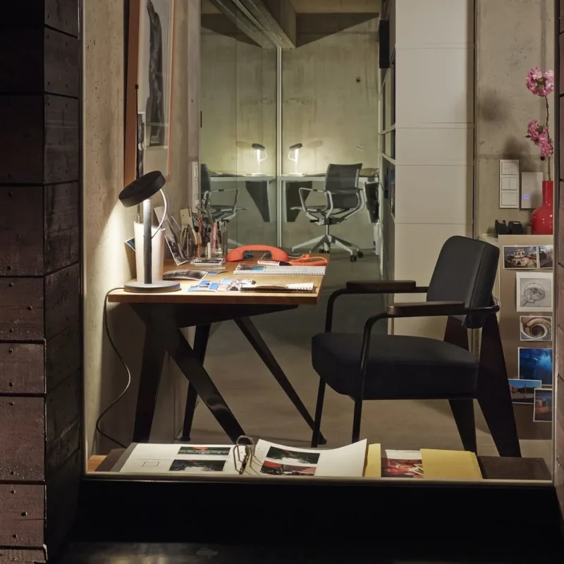 Compas Direction – Vitra at Mesmetric