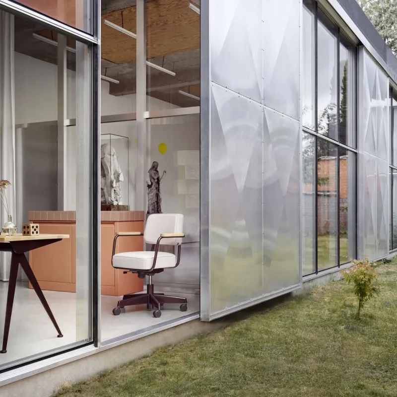 Compas Direction – Vitra at Mesmetric
