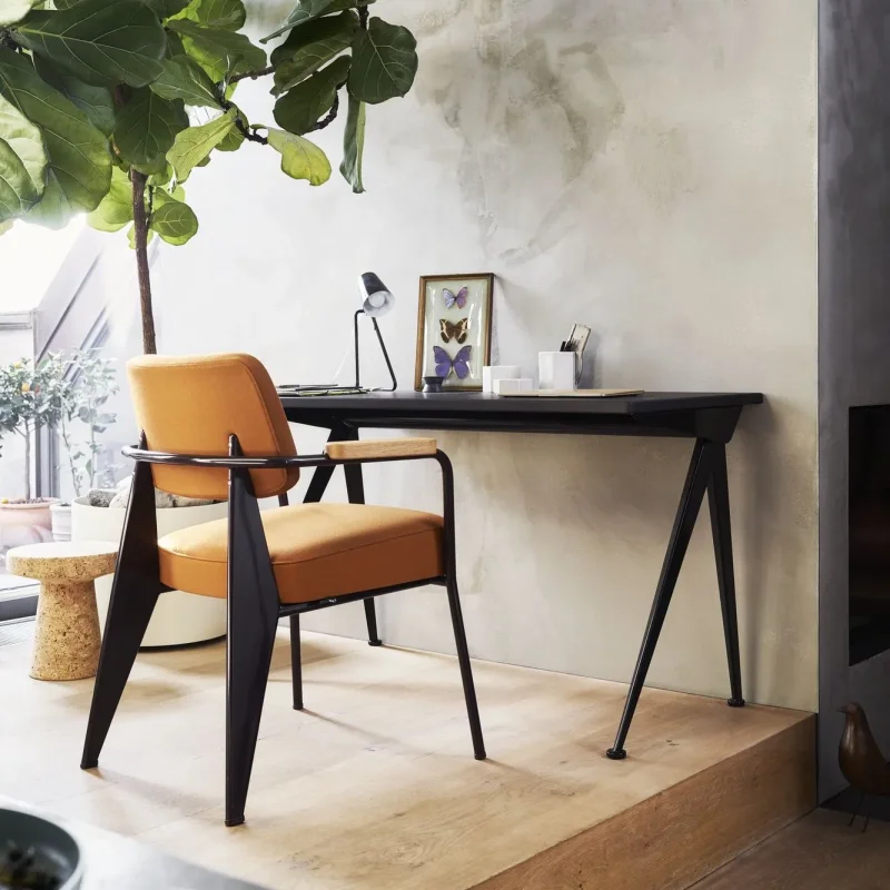 Compas Direction – Vitra at Mesmetric