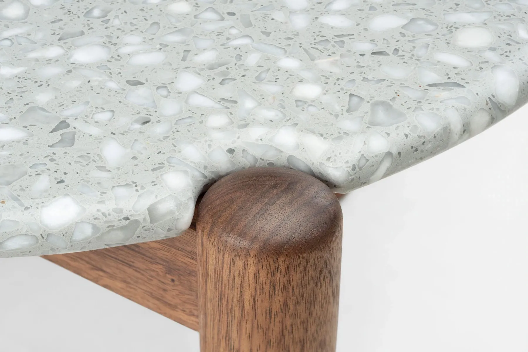 456MM/GM Sidekicks With Terrazzo Top – De La Espada at Mesmetric