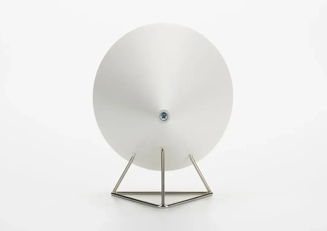 Cone Clock – Vitra at Mesmetric