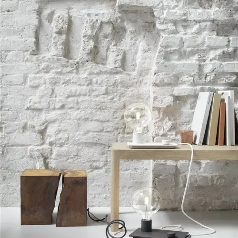 Control - Muuto w Mesmetric