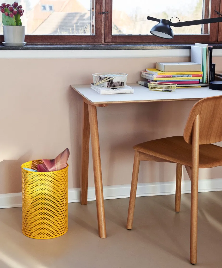Copenhague Desk CPH 90 - Hay w Mesmetric