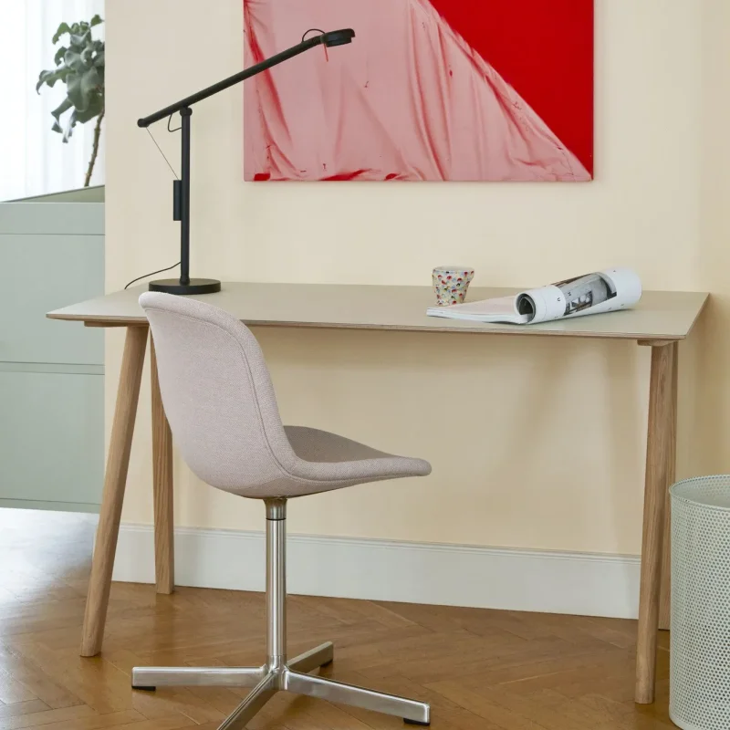 Copenhague Desk CPH 90 - Hay w Mesmetric