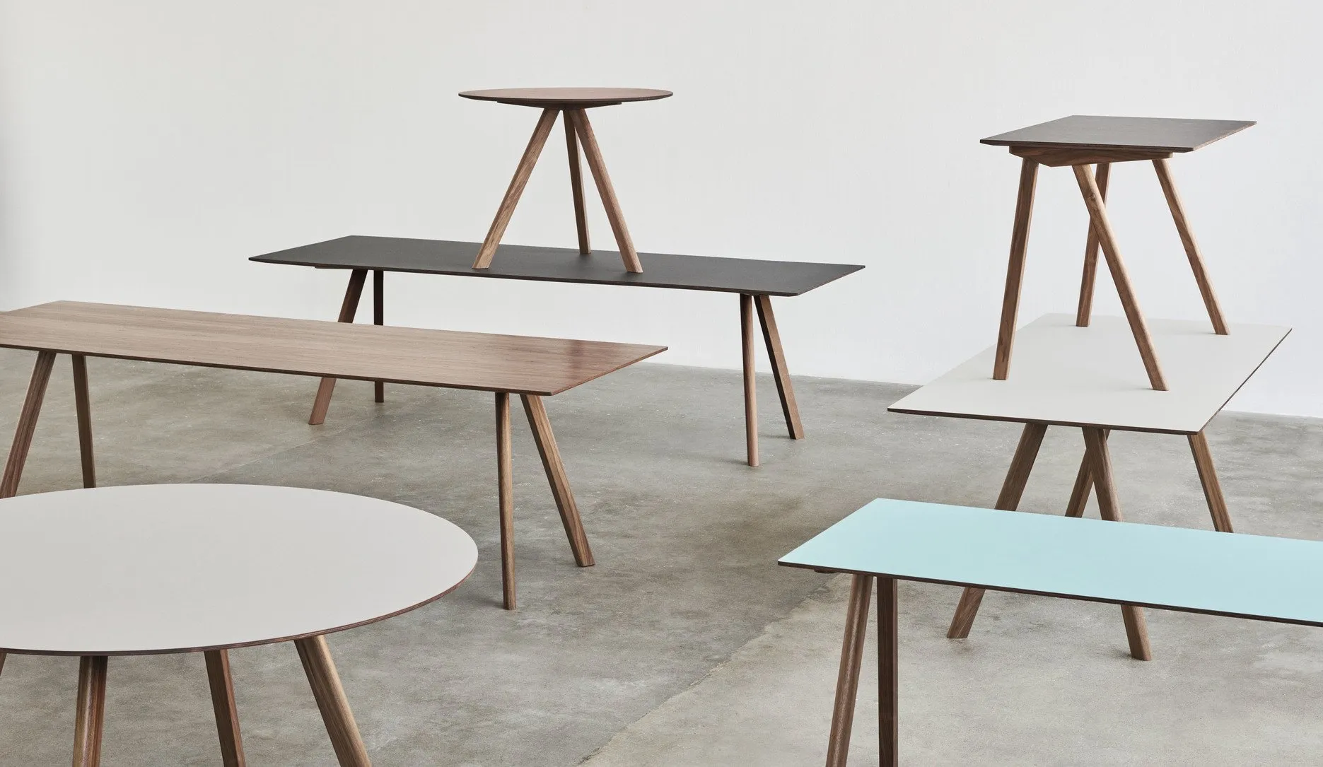Copenhague Round CPH 25 Walnut – Hay at Mesmetric